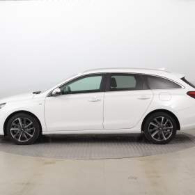 Foto inzerátu Hyundai i30 1.0 T-GDI