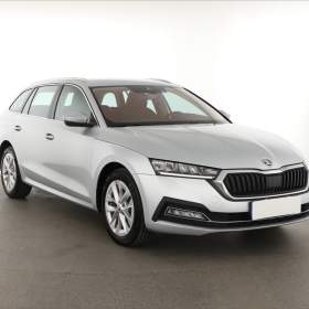 Škoda Octavia 1.5 TSI e- tec / 19510250