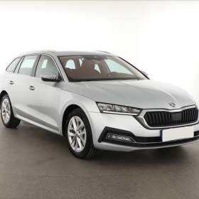 Škoda Octavia 1.5 TSI e- tec / 19510250