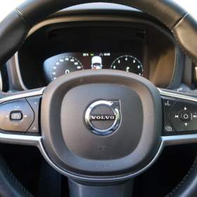 Foto inzerátu Volvo XC60 T5 AWD