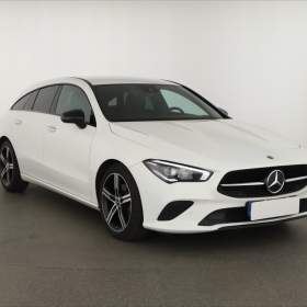 Mercedes- Benz CLA 200 d / 19511317