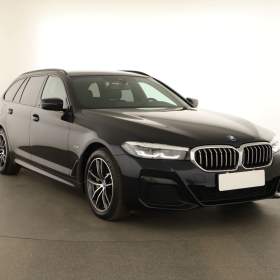 BMW Řada 5 530e xDrive / 19511481