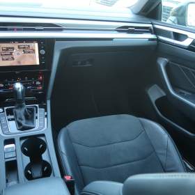 Foto inzerátu Volkswagen Arteon 2.0 TDI
