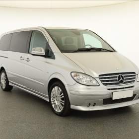 Mercedes- Benz Viano 3.0 CDI / 19511613