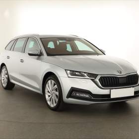 Škoda Octavia 1.5 TSI e- tec / 19511911