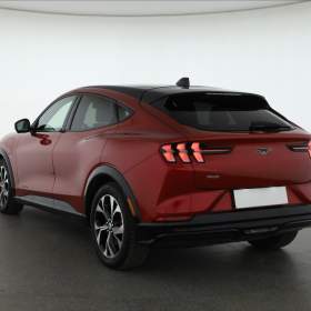 Foto inzerátu Ford Mustang Mach-E Standard Range AWD