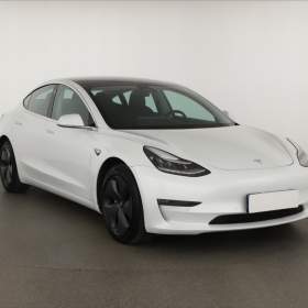 Tesla Model 3 Long Range 4WD 78kWh / 19513922