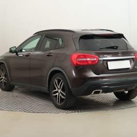Foto inzerátu Mercedes GLA GLA 200 CDI 4MATIC