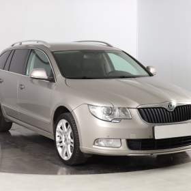 Škoda Superb 2.0 TDI / 19514031