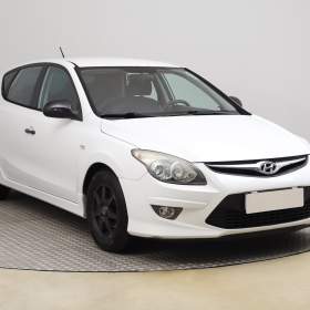 Hyundai i30 1.4 CVVT / 19515197