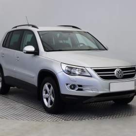 Volkswagen Tiguan 2.0 TSI / 19515886