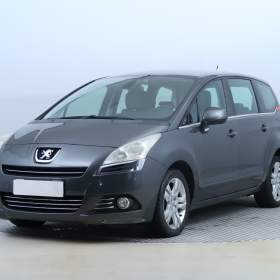 Foto inzerátu Peugeot 5008 1.6 HDi