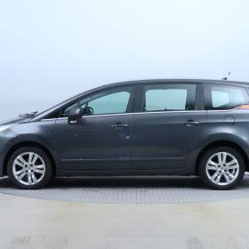 Foto inzerátu Peugeot 5008 1.6 HDi
