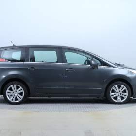 Foto inzerátu Peugeot 5008 1.6 HDi