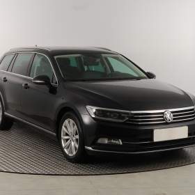 Volkswagen Passat 2.0 TDI / 19516219