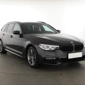 BMW Řada 5 520d xDrive / 19516390