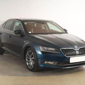 Škoda Superb 2.0 TDI / 19516850