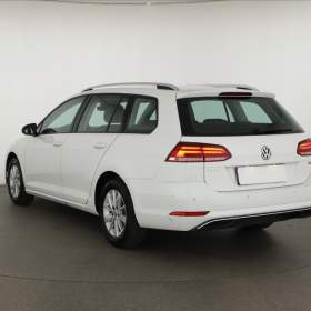 Foto inzerátu Volkswagen Golf 1.6 TDI