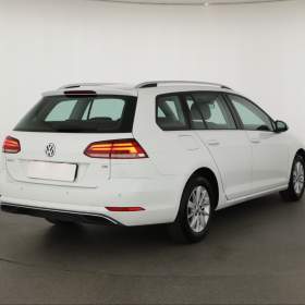 Foto inzerátu Volkswagen Golf 1.6 TDI