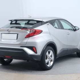 Foto inzerátu Toyota C-HR 1.2 Turbo
