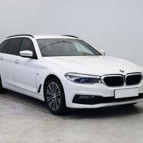 BMW Řada 5 530d xDrive / 19517176
