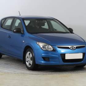 Hyundai i30 1.4 CVVT / 19517646