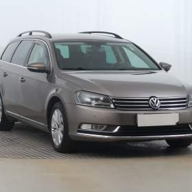 Volkswagen Passat 1.6 TDI / 19517697
