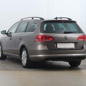 Volkswagen Passat 1.6 TDI / 19517697