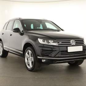 Volkswagen Touareg 3.0 TDI / 19517730