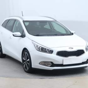 Kia Ceed 1.6 CRDi / 19519010