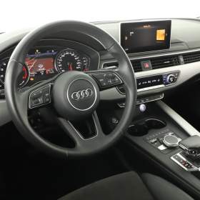 Foto inzerátu Audi A5 40 TFSI