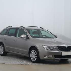 Škoda Superb 2.0 TDI / 19519842
