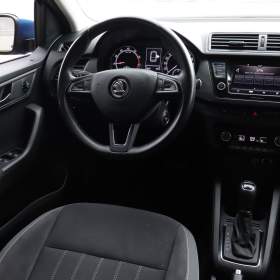 Škoda Fabia 1.0 TSI / 19520137