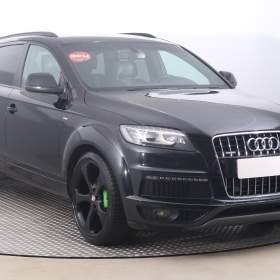 Audi Q7 3.0 TDI / 19520204