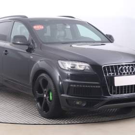 Audi Q7 3.0 TDI / 19520204