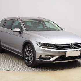 Volkswagen Passat 2.0 TDI / 19520240