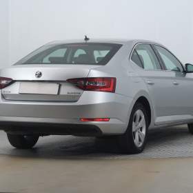 Foto inzerátu Škoda Superb 2.0 TDI