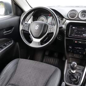 Foto inzerátu Suzuki Vitara 1.4 BoosterJet