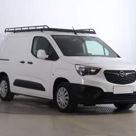 Opel Combo 1.5 CDTI / 19520629