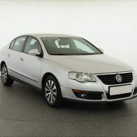 Volkswagen Passat 2.0 TDI / 19521282
