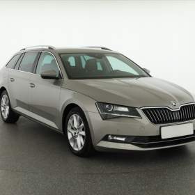 Škoda Superb 2.0 TDI / 19521351