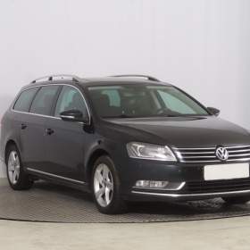 Volkswagen Passat 2.0 TDI / 19521355