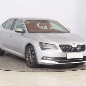 Škoda Superb 2.0 TDI / 19521386