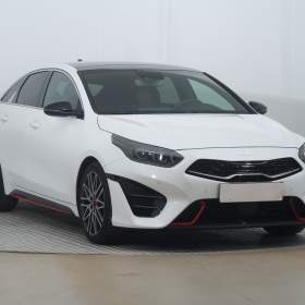 Kia ProCeed GT 1.6 T- GDI / 19521400