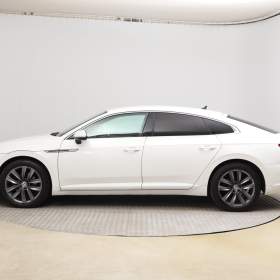 Foto inzerátu Volkswagen Arteon 1.5 TSI