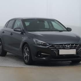 Hyundai i30 Fastback 1.5 T- GDI MHEV / 19521426