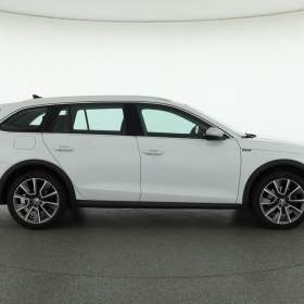 Foto inzerátu Škoda Octavia Scout 2.0 TDI