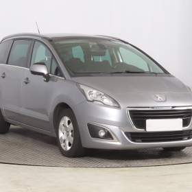 Peugeot 5008 1.6 HDi / 19522097