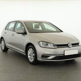 Volkswagen Golf 1.0 TSI / 19522101