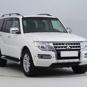 Mitsubishi Pajero 3.2 DI- D / 19522519